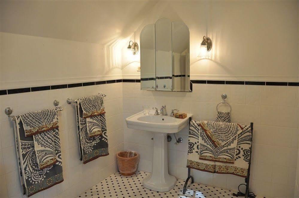 Wayne Bed & Breakfast Inn (Adults Only) Εξωτερικό φωτογραφία